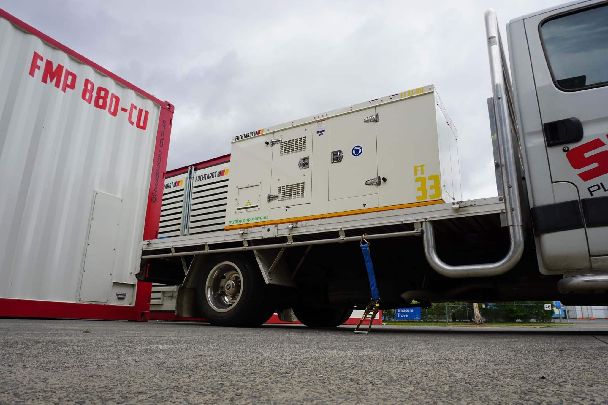 33 kva standby generator